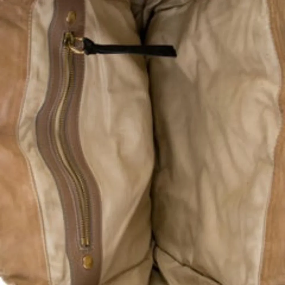 $$$REDUCED   CHLOÉ Grained Leather Tote - Picture 4 of 6